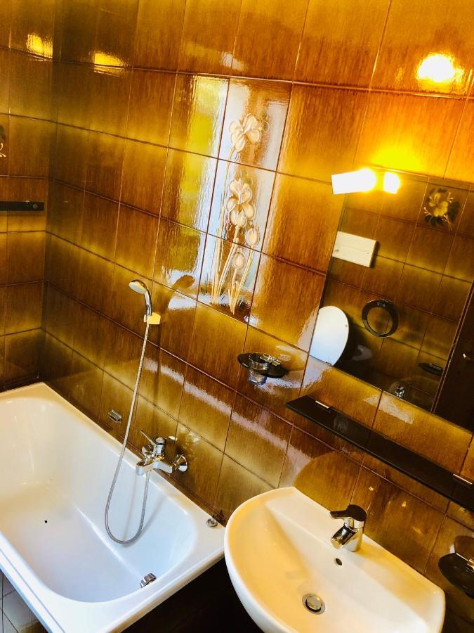 La Casa Di Olivo Apartment Tassullo ภายนอก รูปภาพ